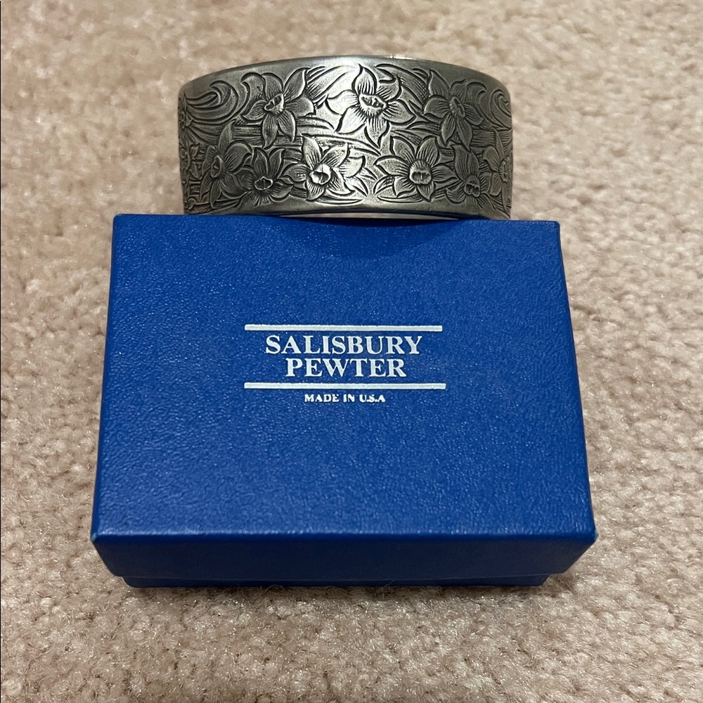 Floral Bracelet - Pewter